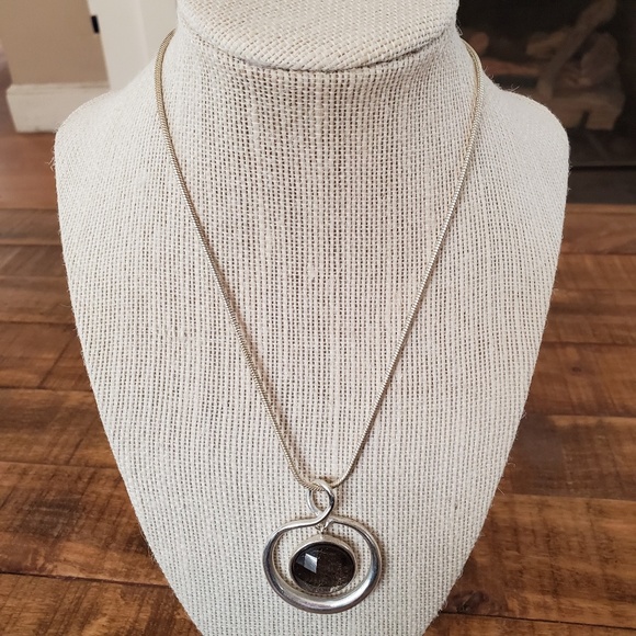 🇺🇸Silver Pendant Necklace - Picture 2 of 7